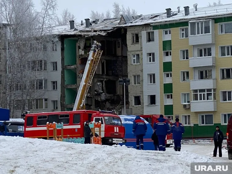 В Нижневартовске началась экспертиза разрушенного дома