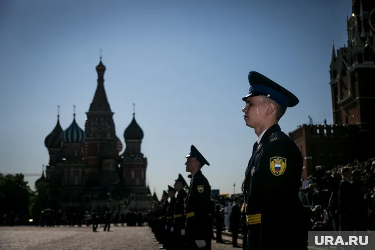 В западных СМИ считают, что Россия взяла курс на изоляцию