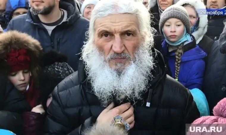 Судьи должны решить, арестовывать ли старца