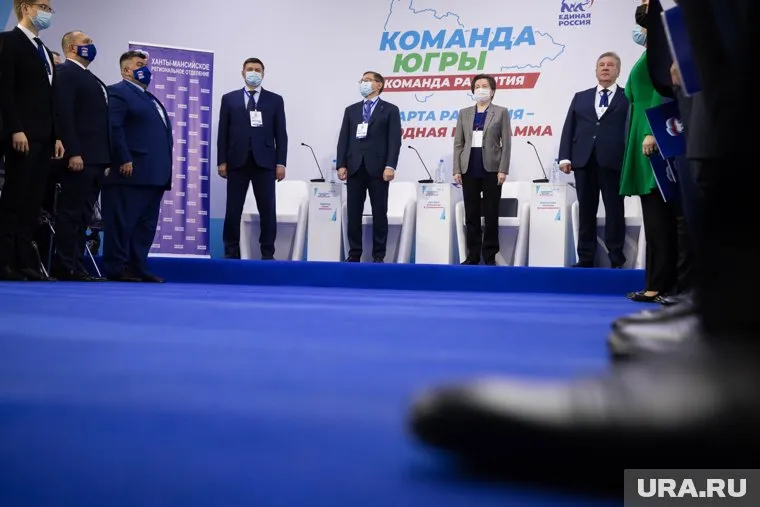 Уральский полпред Владимир Якушев повысил планку для югорских единороссов на выборах