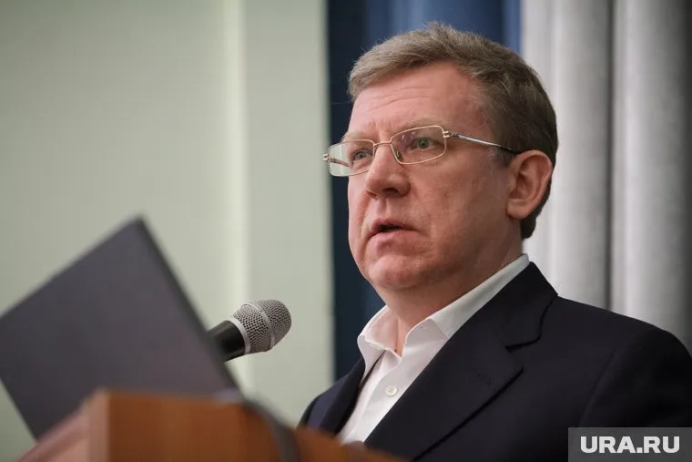 Алексей Кудрин рассказал "URA.RU" о проблемах в стране
