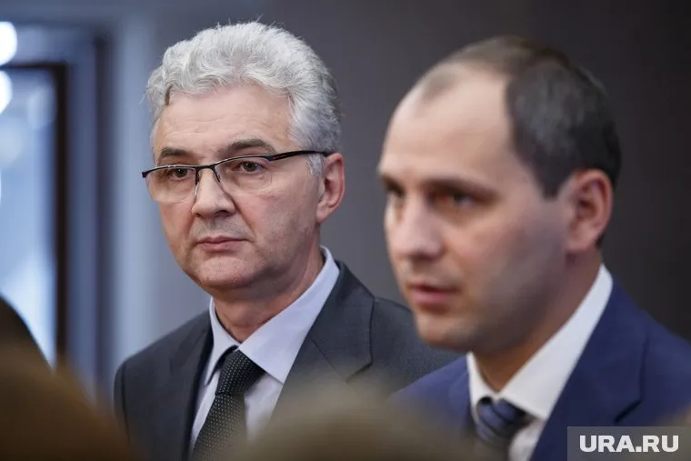 „Железобетонных“ сити-менеджеров» нет. Премьера Дениса Паслера называют возможным сменщиком Александра Якоба