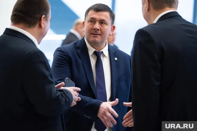 Алексей Шмыков заручился поддержкой и губернатора, и депутатов заксобрания