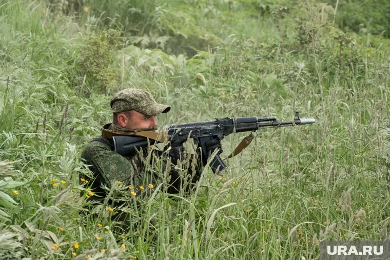 Два человека ранены в результате атаки ВСУ, рассказал Гладков