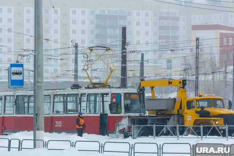 Движение трамваев в сторону вокзала закрыто в Златоусте с субботы