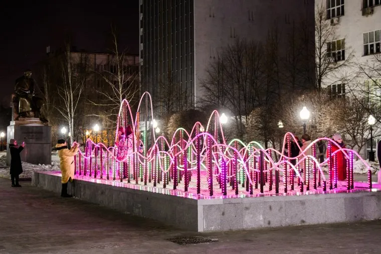 Сквер Попова после реконструкции. Екатеринбург, фонтан, сквер попова, иллюминация, светодиоды