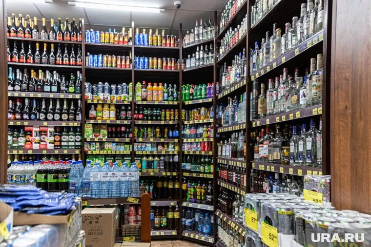 В Ленобласти на два часа сократили время продажи алкоголя