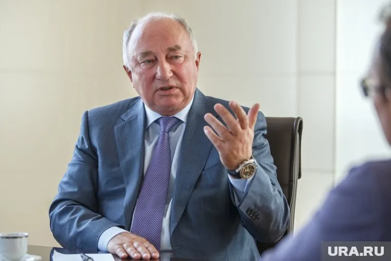 Сергей Скуратов не спешит говорить о награждении летчиков