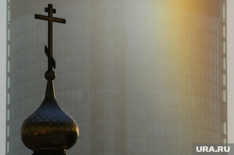 Священник сошел с пути