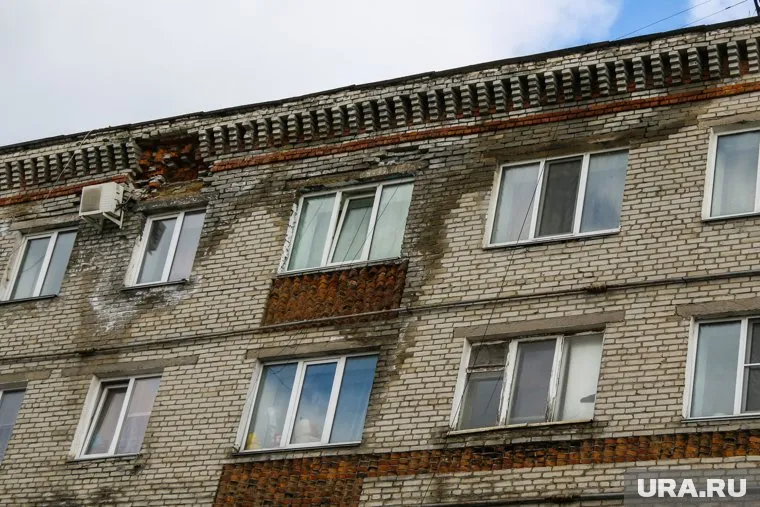 Трехэтажка не выдержала ливня (архивное фото)