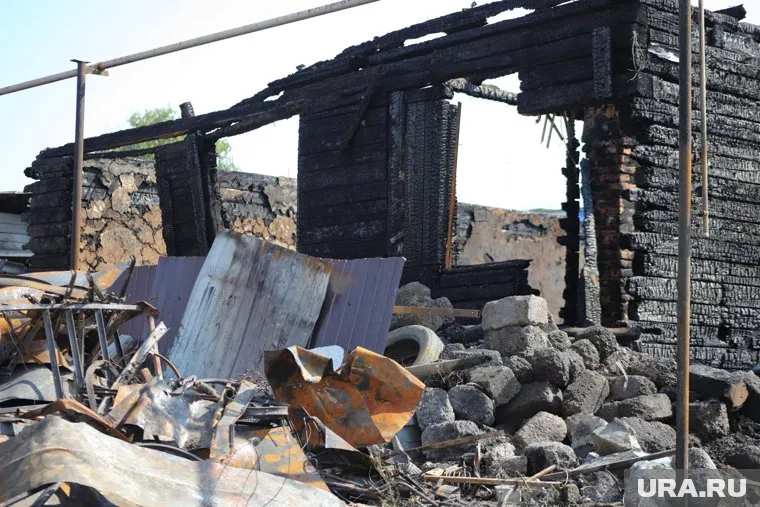 В дачном поселке под Курганом уже сгорело 55 жилых домов (архивное фото)