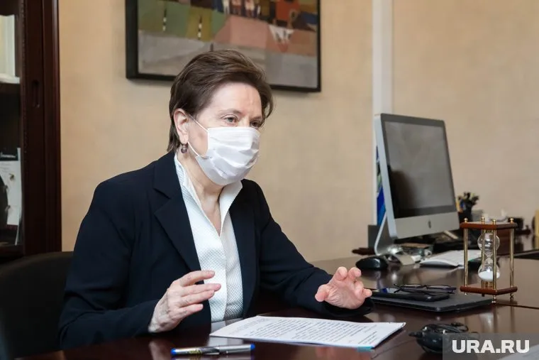 Глава региона прошла уже оба этапа вакцинации