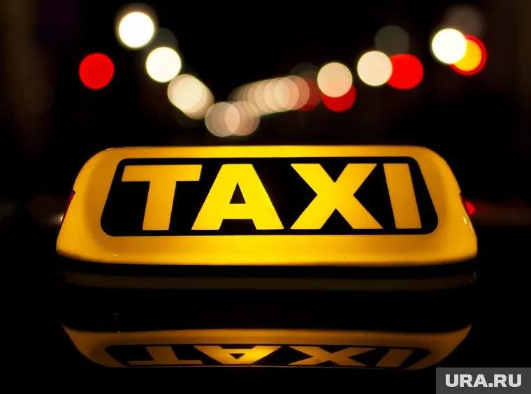 Женщина-водитель вернула деньги, побоявшись наказания