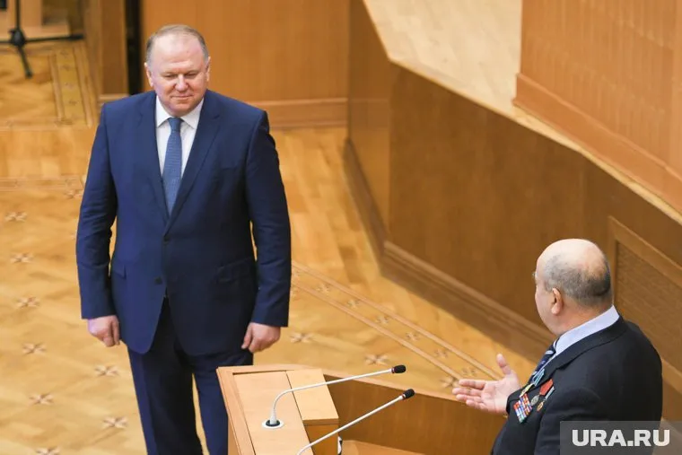 Полпред потребовал от подчиненных лучше готовиться к выступлениям