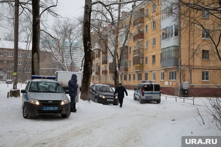 После случившегося место оцепила полиция