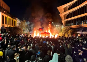 Грузинские оппозиционеры перекрыли проспект Руставели в Тбилиси