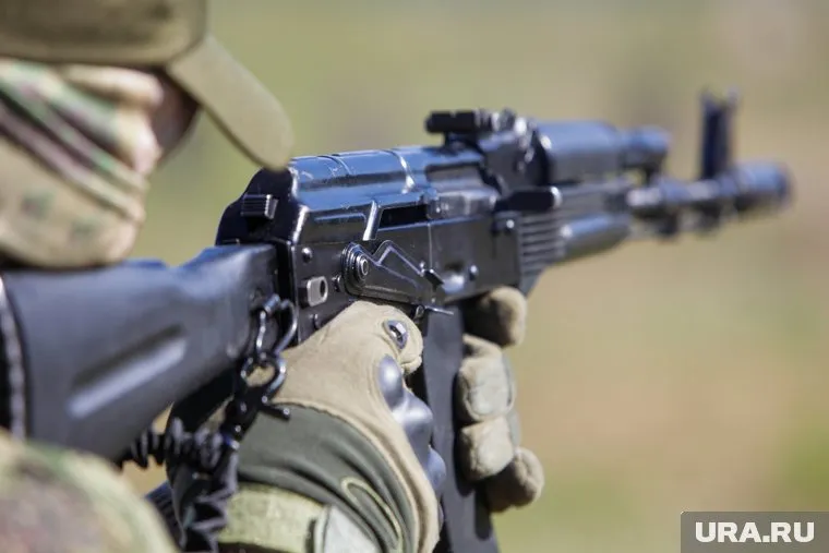 Жителю Курганской области вручили медаль Суворова за участие в зоне спецоперации