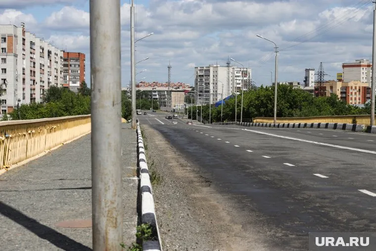 Курганцам советуют не открывать окна в ветренную погоду