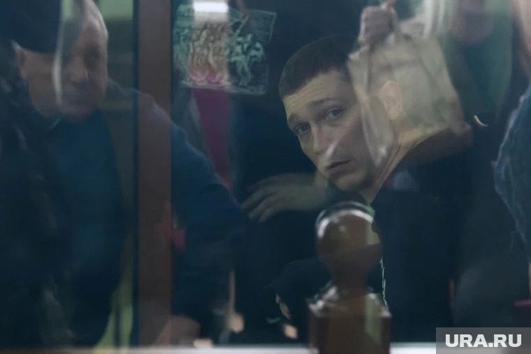 Оглашение приговора банде, устроившей кровавую бойню в бильярдной. Екатеринбург