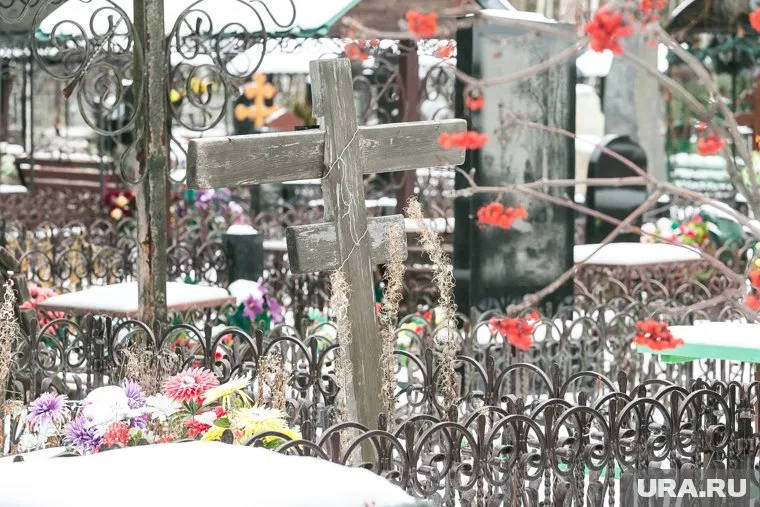 Ранее местный бизнесмен Сергей Колесник предложил переделать кладбище в центральный парк