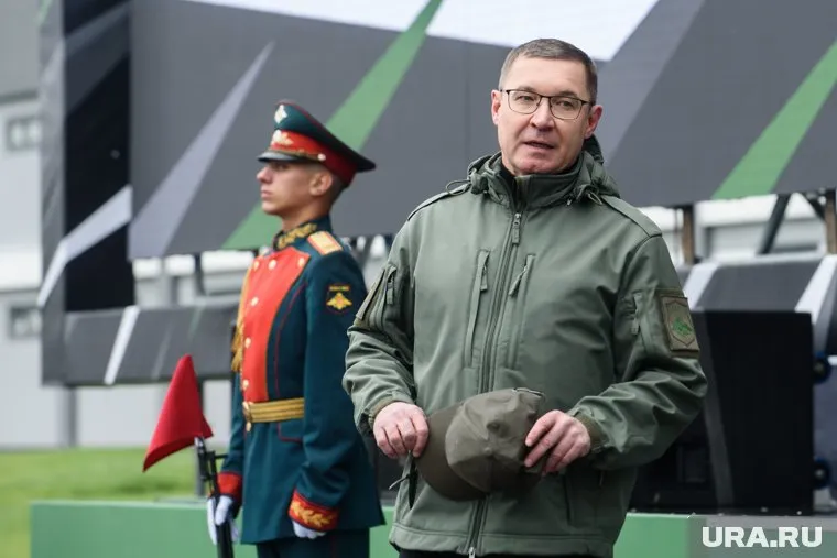 «Единая Россия» передала группировке «Центр» БПЛА, роботизированные системы и усилители сигнала