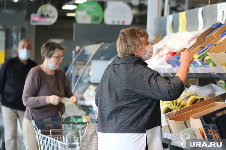 Гастроном в Салехарде завышал цены на важнейшие продукты