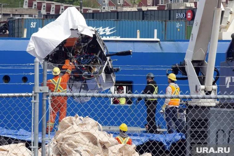 Обломки «Титана» были подняты кранами, сообщает Sky News