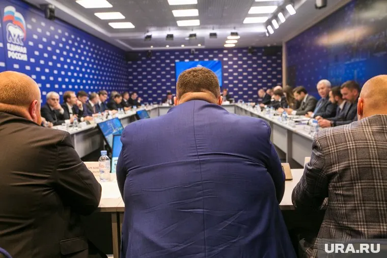 «Единая Россия» потратила на содержание руководства более миллиарда