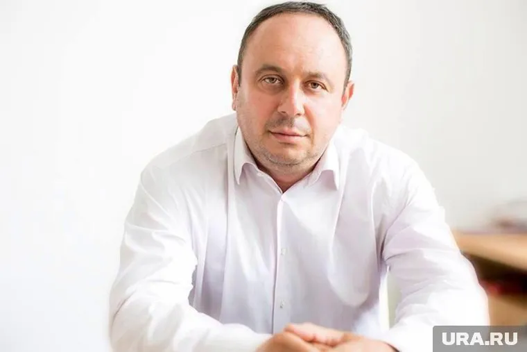 Чиновник в прямом смысле подключил «силовой ресурс»