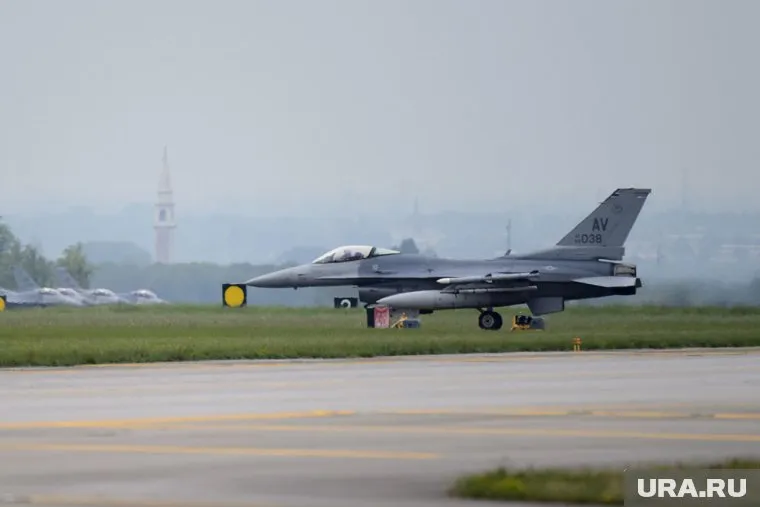 После получения F-16 ВСУ пойдут в новое наступление, пишет Welt