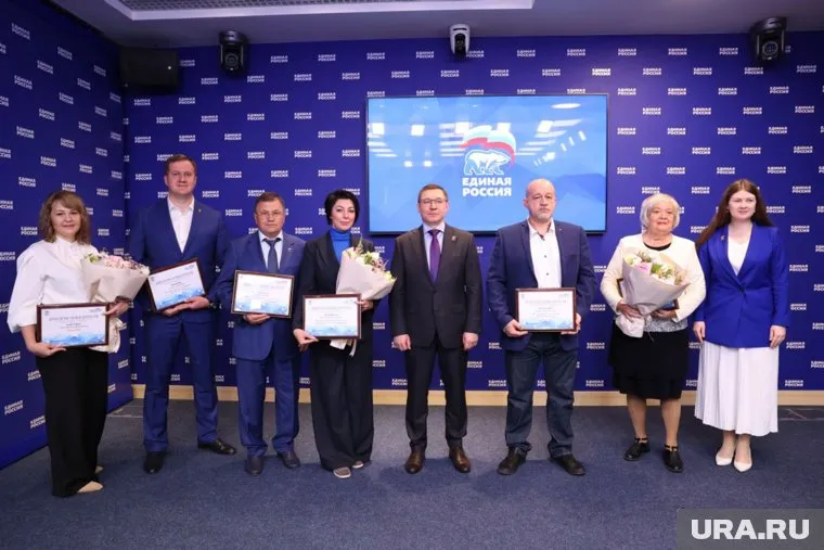 Представители «Единой России» в ходе награждения заявили, что множество участников представило проекты на темы СВО и патриотического воспитания