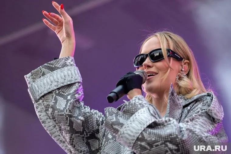 Глюк`oZa приезжала в июне в Екатеринбург на День молодежи