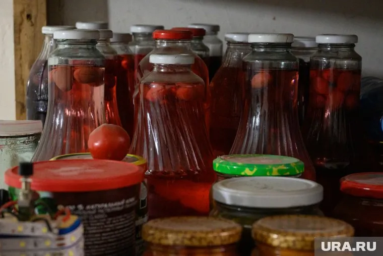 За неправильное хранение законсервированных продуктов можно получить штраф в 2-3 тысячи рублей