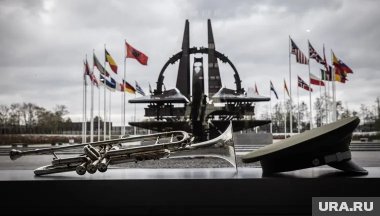 США и НАТО ведут войну чужими руками, уверен понтифик