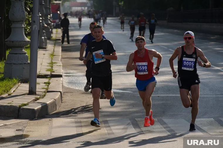 Полумарафон перенесли из центра в Новокольцовский микрорайон