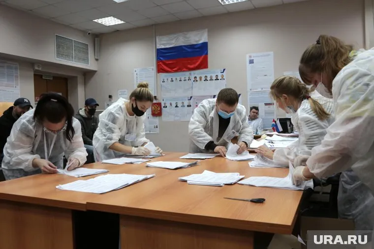 В ЯНАО закрылись избирательные участки для голосования