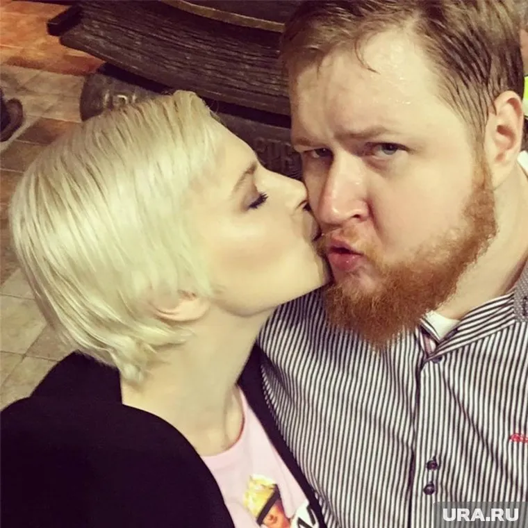 Егор Просвирнин считает, что мужчинам надо проявлять активность в отношениях с противоположным полом