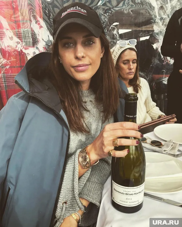 Дарья Тинькова часто публикует в соцсетях фото с бутылками самых дорогих вин