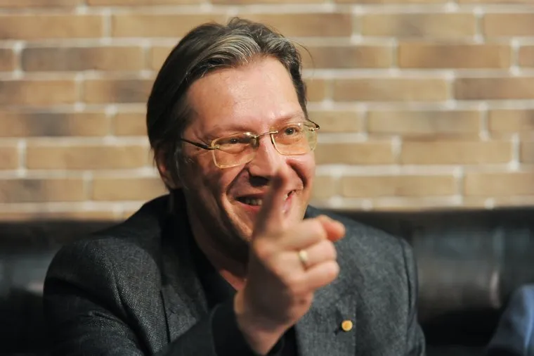 Заседание сигарного клуба. Челябинск, лавров андрей