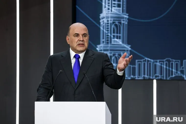 С 1 января предлагается ввести универсальное пособие, заявил Михаил Мишустин