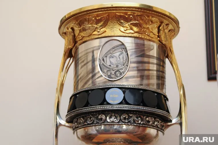 Челябинцы смогут сфотографироваться с Кубком Гагарина