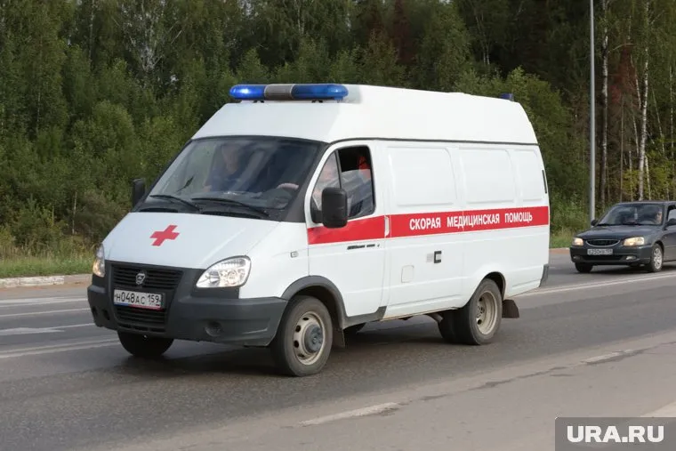 Сбитому мужчине была оказана медицинская помощь