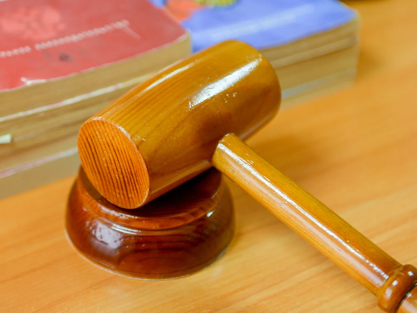 Югорское подразделение «Газпрома» продает крупный офис в ЯНАО. Фото