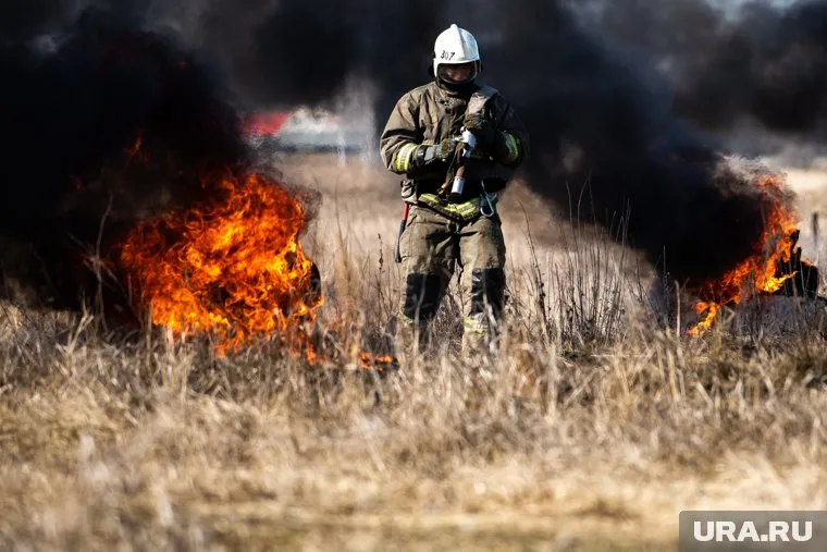 Площадь возгорания составила один гектар