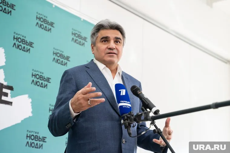 Алексей Нечаев предложил разработать механизм оценки работы чиновников гражданами