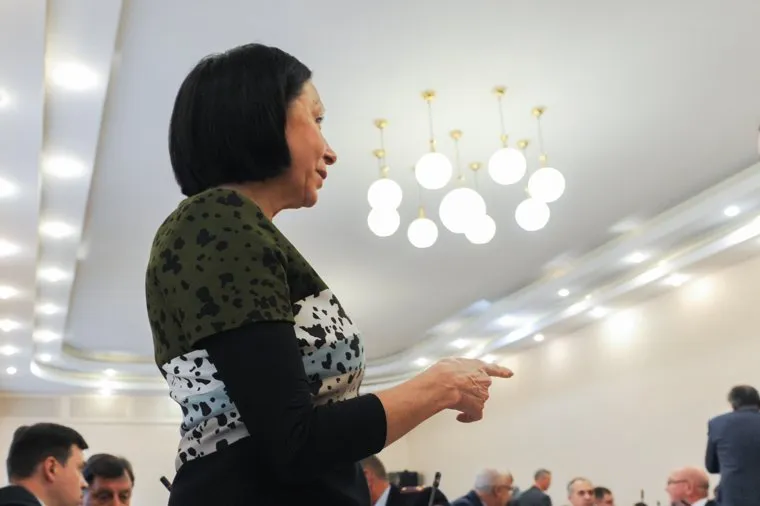 Заседание гордумы по отставке Евгения Тефтелева и назначению врио главы Владимира Елистратова. Челябинск