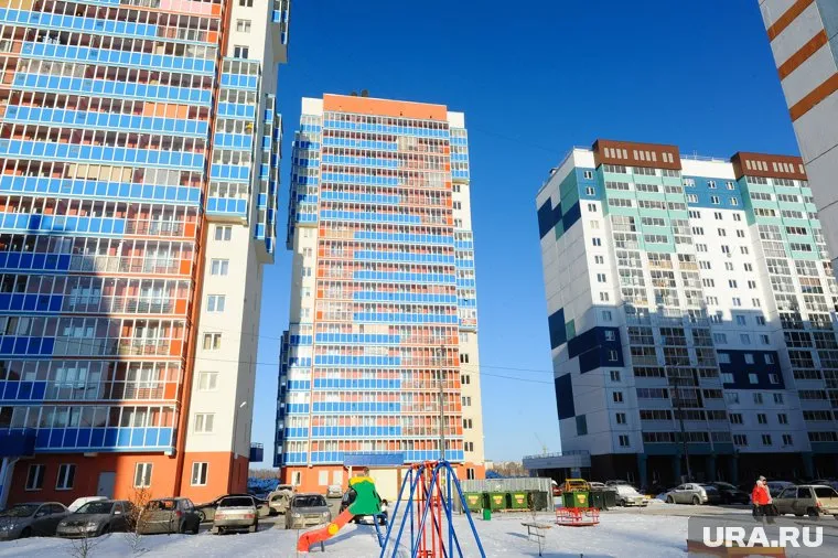 К удивлению многих, элитные комплексы на Лесопарковой уступили в цене жилью в Металлургическом районе