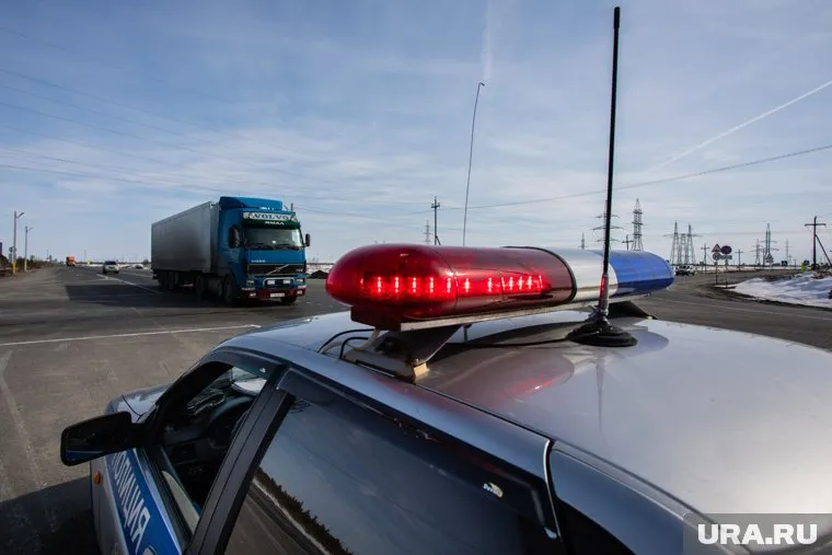 Движение на М5 ограничено из-за сложных погодных условий