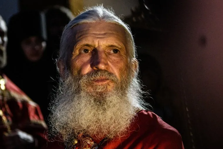 Крестный ход в Среднеуральском женском монастыре. Екатеринбург