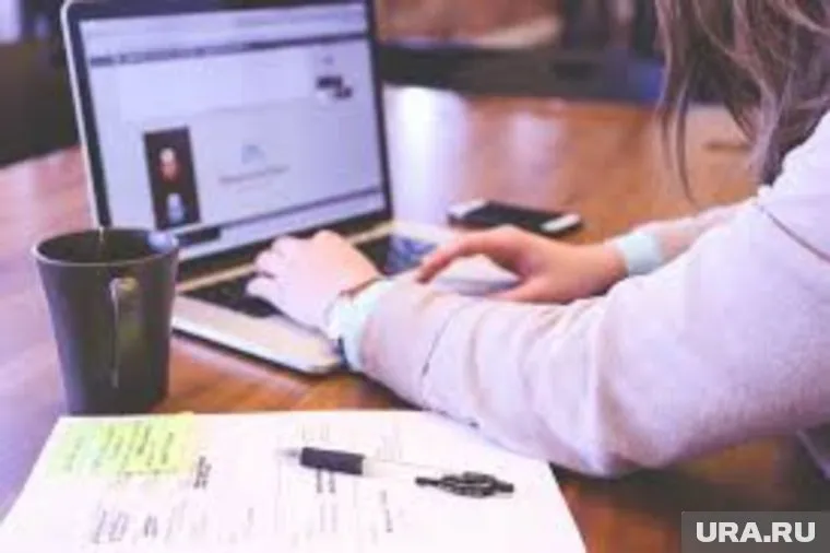 За вами могут постоянно подглядывать